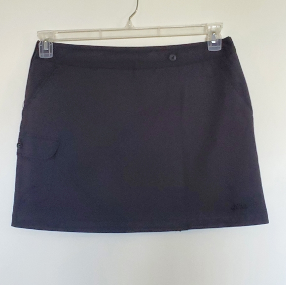 Avia Skort Black Medium - Picture 1 of 9